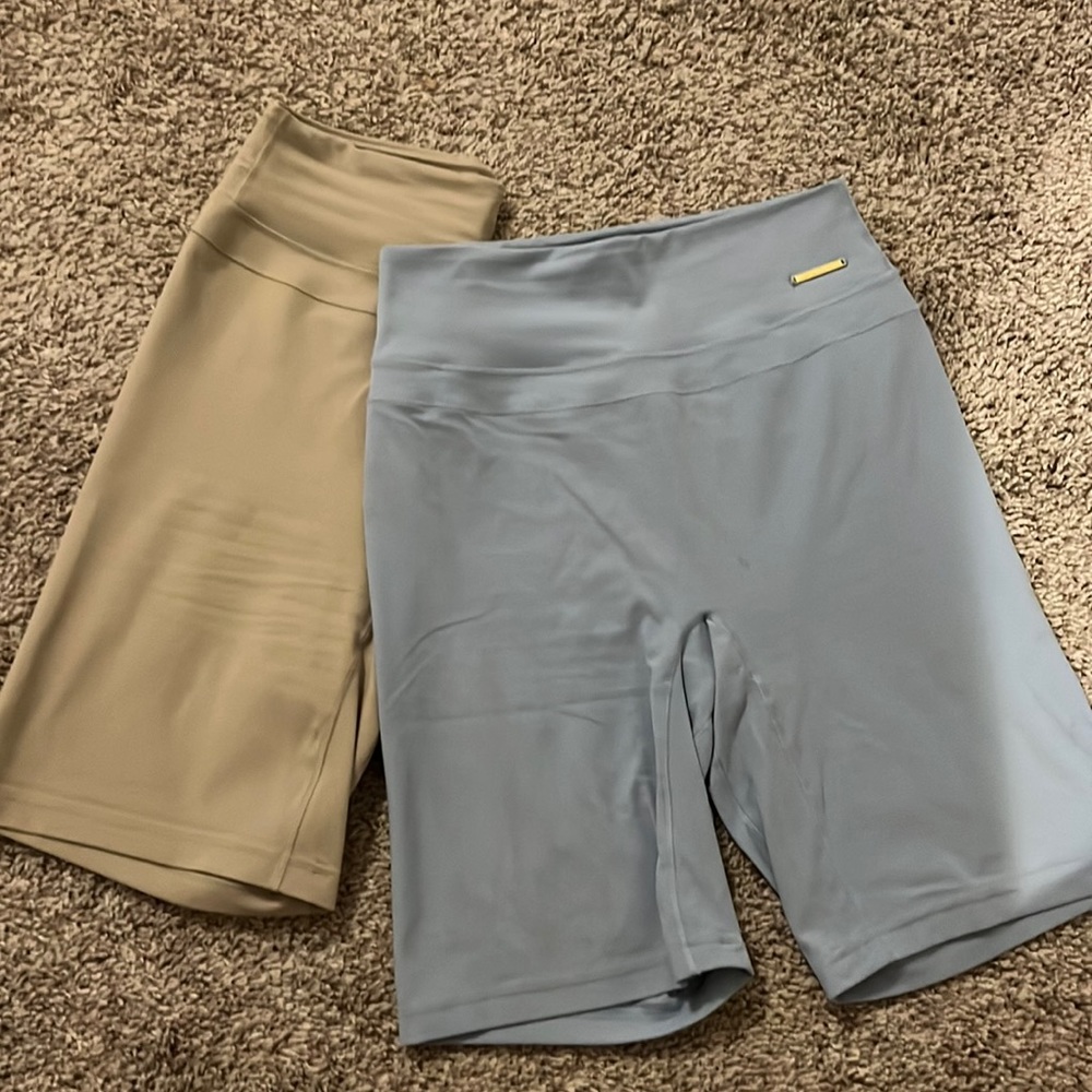 Whitney Simmons Gymshark biker shorts